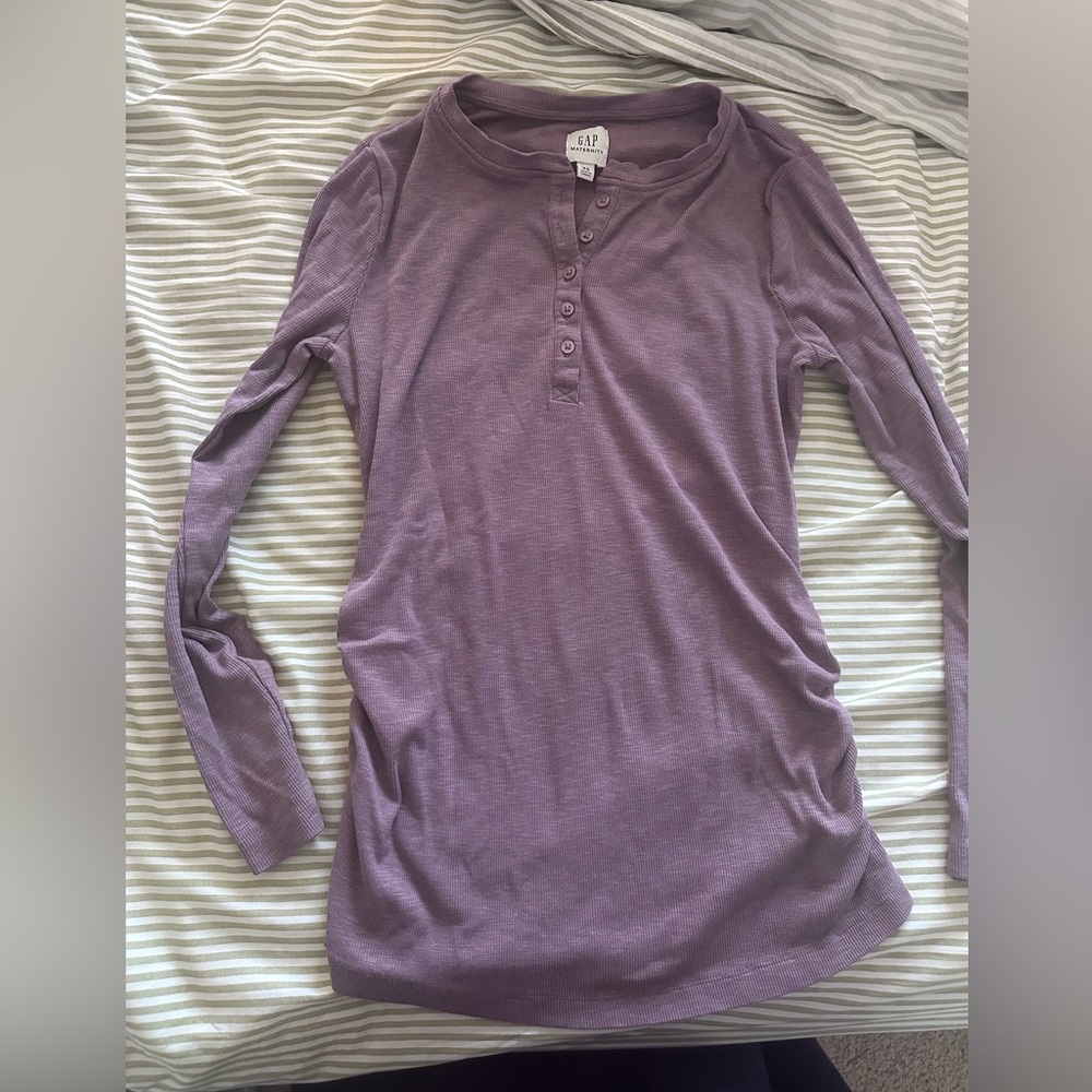 Gap Maternity Ribbed Henley Top Purple XS